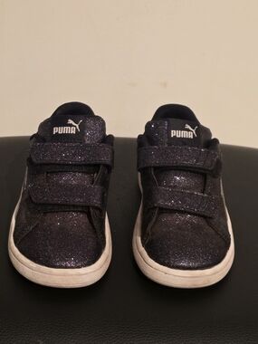 PUMA Kids' Glitter Velcro Sneakers - Black/Purple
